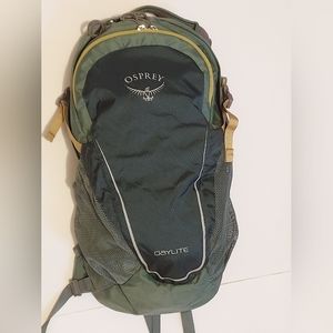 Osprey daylite backpack used once